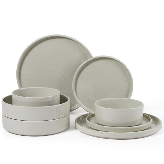 Onader 8-Piece Stoneware Dinnerware Set, Speckled Porcelain Plates and Bowls for the Kitchen, High-Quality Handcrafted Ceramic Dinnerware, Microwave & Dishwasher Safe - Light Green