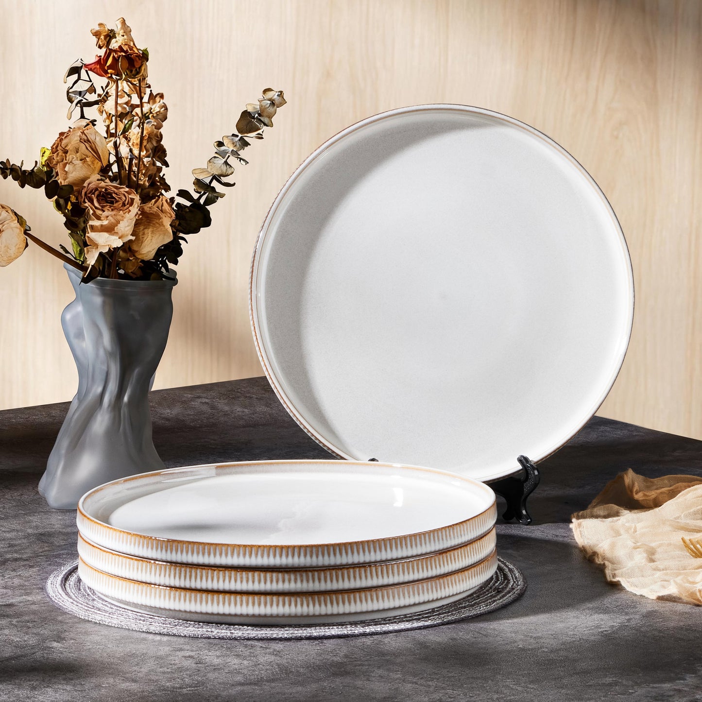 Vesteel 4 Pieces Dinner Plates Set, Premium Stoneware Ribbed Dishes, Chip & Scratch Resistant Ceramic Set for Home Restaurant, Microwave and Dishwasher Safe - Seashell White