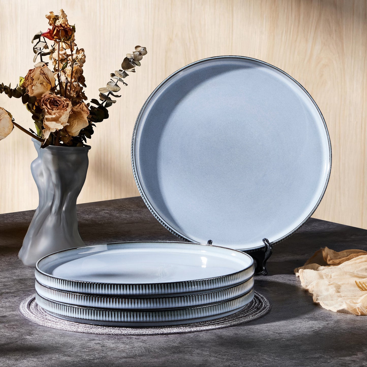 Vesteel 4 Pieces Dinner Plates Set, Premium Stoneware Ribbed Dishes, Chip & Scratch Resistant Ceramic Set for Home Restaurant, Microwave and Dishwasher Safe - Foggy Blue