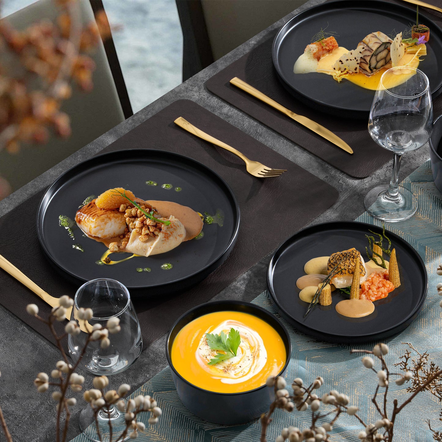 Vesteel Dinnerware Sets for 4, 12Pcs Stoneware Plates and Bowls Set, Elegant Tableware set for Home Restaurant, Chip & Scratch Resistant Dishes Set , Black