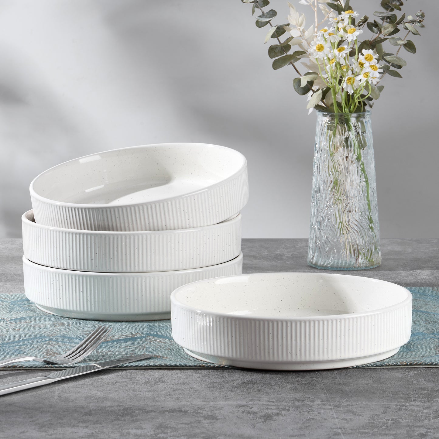 Vesteel Pasta Bowls Set of 4, 32oz Large Salad Bowls for Dinner Serving Soup, Ceramic Stoneware Pasta Plates with Textured Stripes, Microwave & Dishwasher Safe, Speckled White
