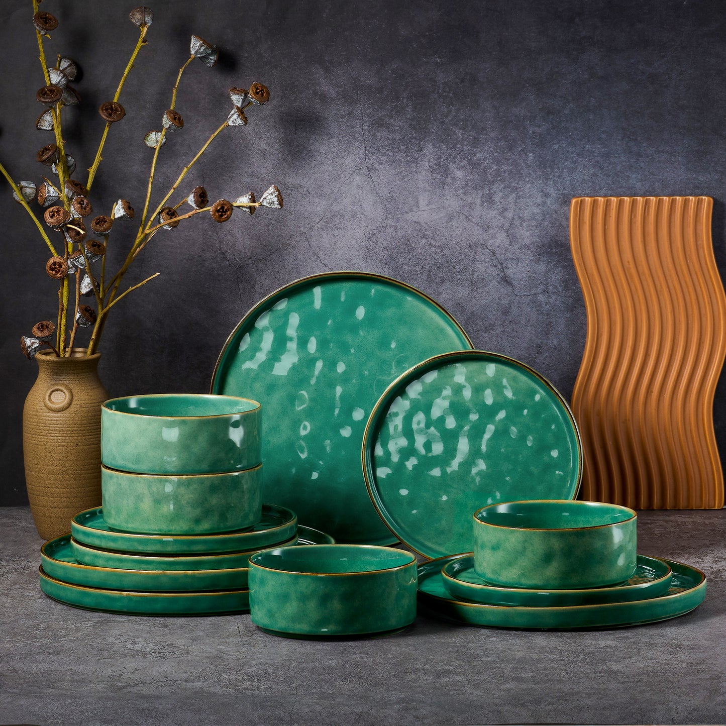 Vesteel Dinnerware Sets, 12-Piece Stoneware Plates and Bowls Set, Dishes Set for 4, Elegant Ceramic Dinnerware for Home Restaurant - Jade Green