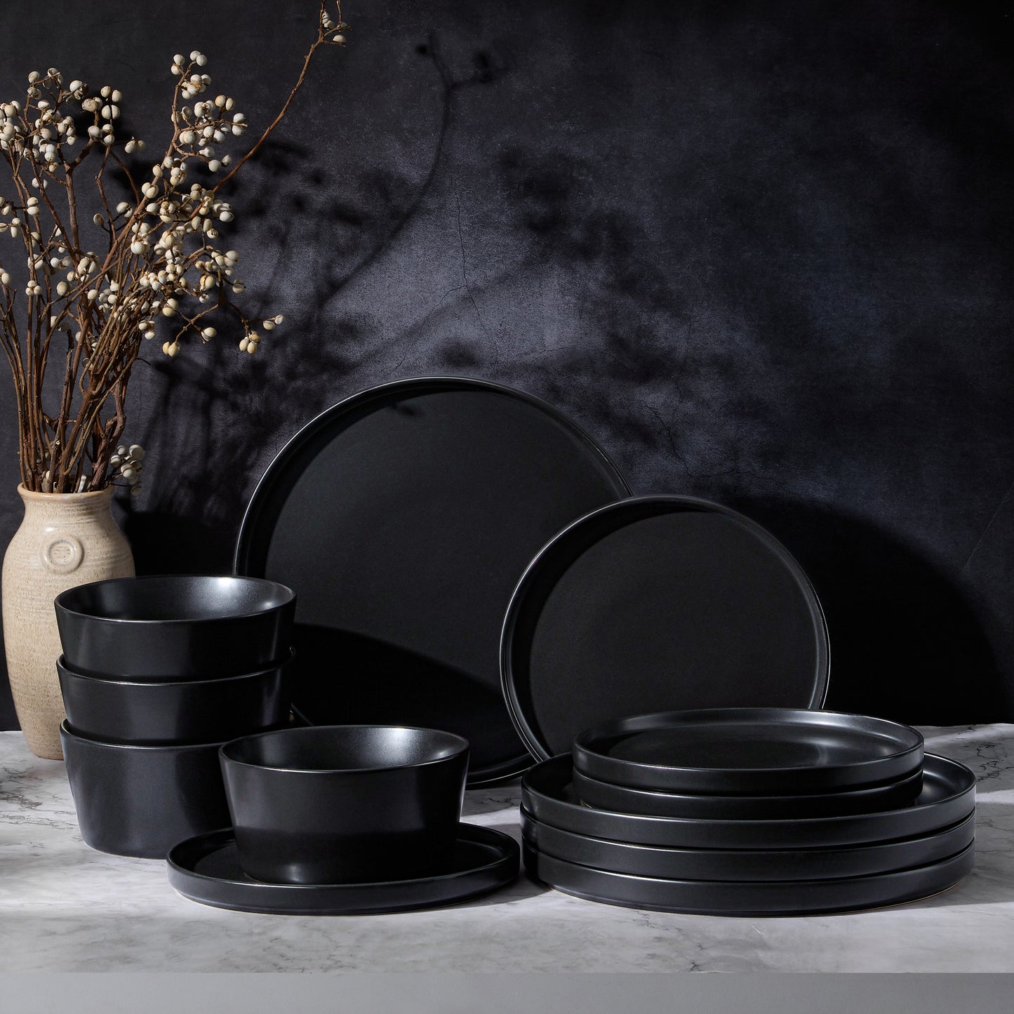 Vesteel Dinnerware Sets for 4, 12Pcs Stoneware Plates and Bowls Set, Elegant Tableware set for Home Restaurant, Chip & Scratch Resistant Dishes Set , Black