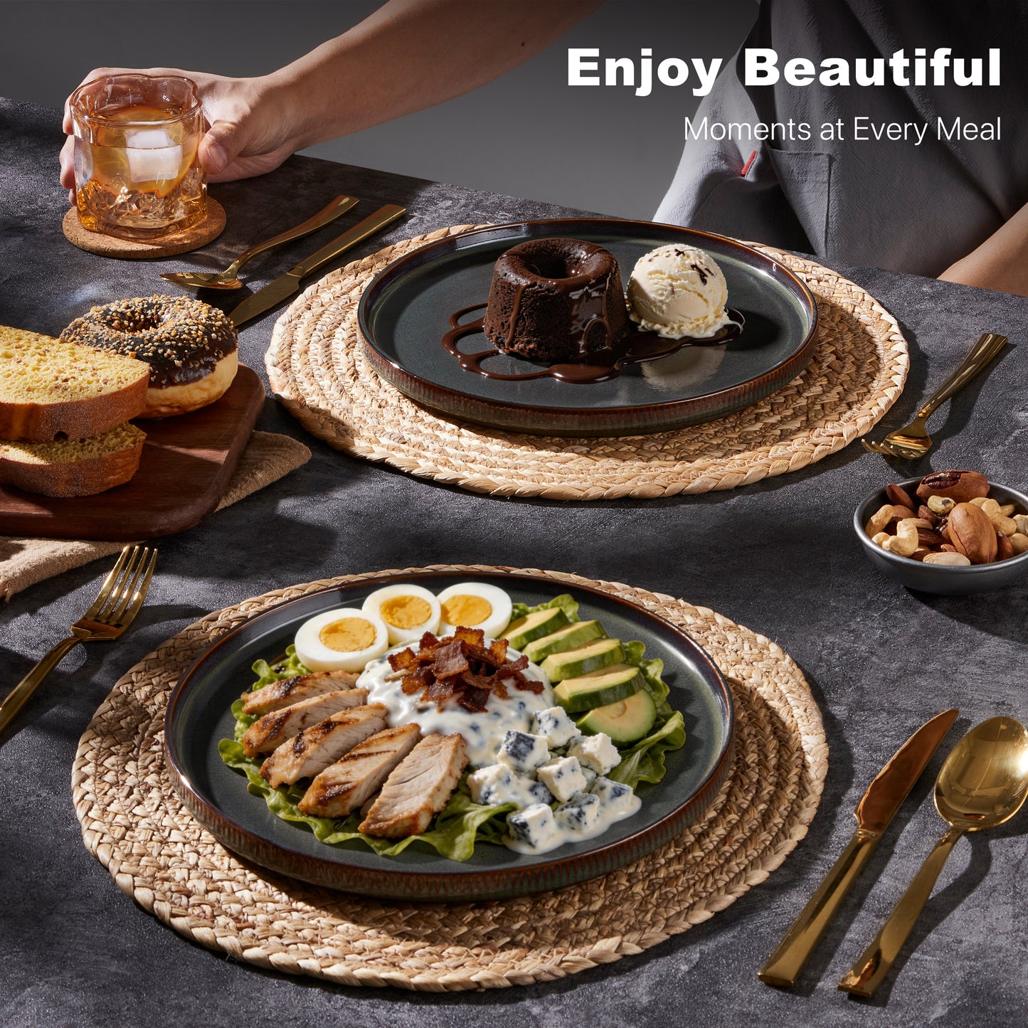 Vesteel 4 Pieces Dinner Plates Set, Premium Stoneware Ribbed Dishes, Chip & Scratch Resistant Ceramic Set for Home Restaurant, Microwave and Dishwasher Safe - Forest Green
