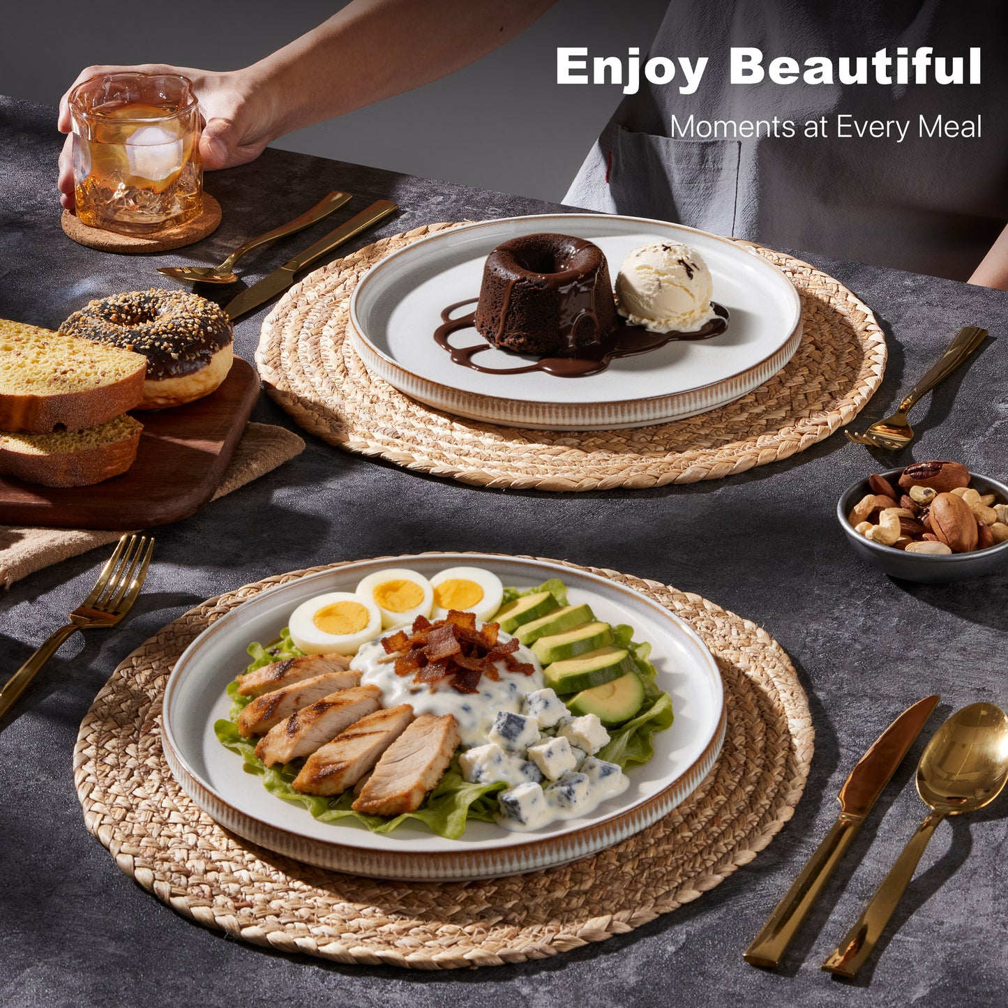 Vesteel 4 Pieces Dinner Plates Set, Premium Stoneware Ribbed Dishes, Chip & Scratch Resistant Ceramic Set for Home Restaurant, Microwave and Dishwasher Safe - Seashell White