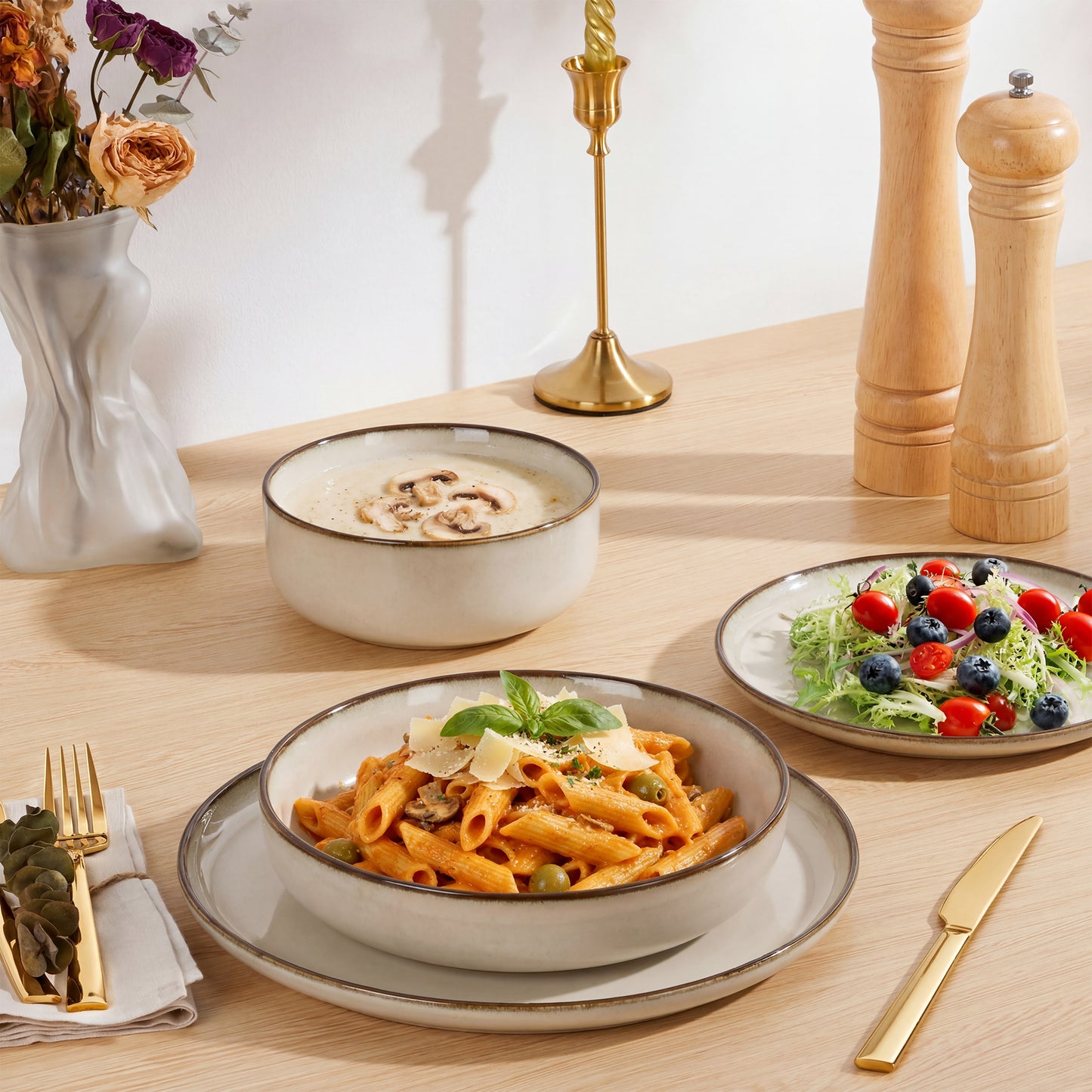 Onader 8-Piece Dinnerware Set, Ceramic Plate and Bowls Set for 2, Double Reactive Glaze Stoneware Dishware for Kitchen Restaurant, Microwave & Dishwasher Safe - Khaki