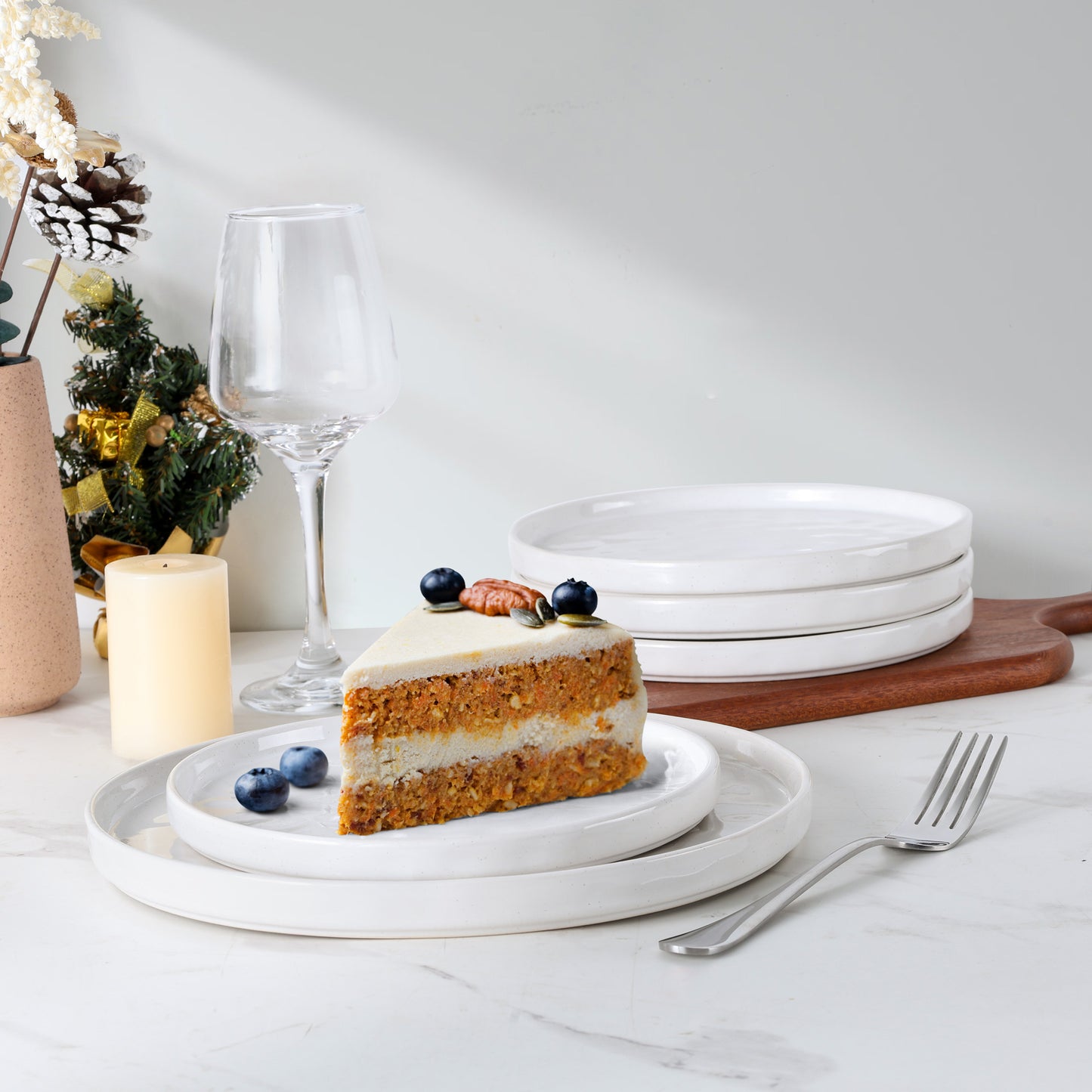 Vesteel Dinnerware Sets, 12-Piece Stoneware Plates and Bowls Set, Dishes Set for 4, Elegant Ceramic Dinnerware for Home Restaurant - Luna White