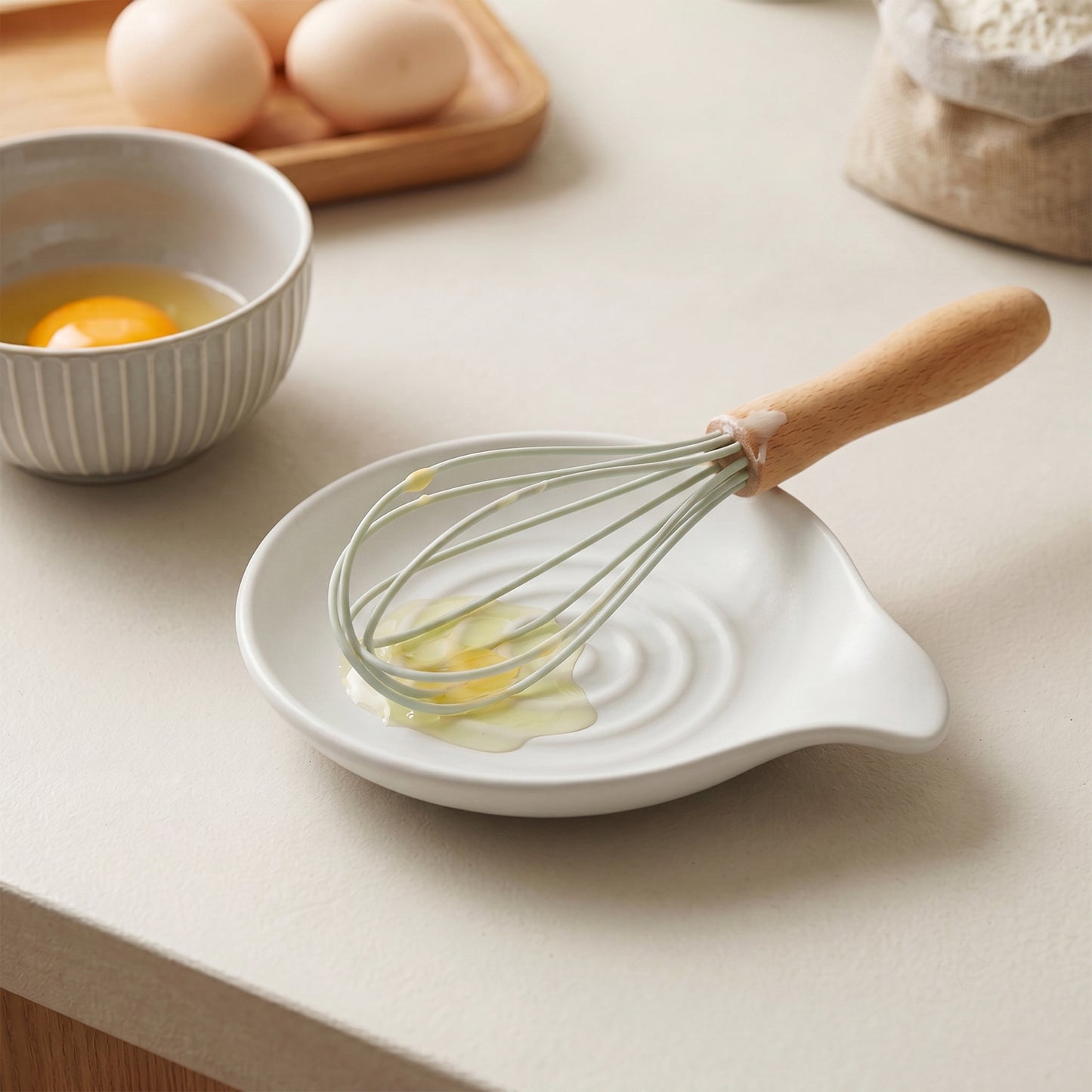 Onader 2-Piece Spoon Rest, 5" Ceramic Spoon Holder for Kitchen Utensils Soup Ladle Slotted Turner Spatula, Cooking Utensil Rest for Kitchen Countertop, Seashell White