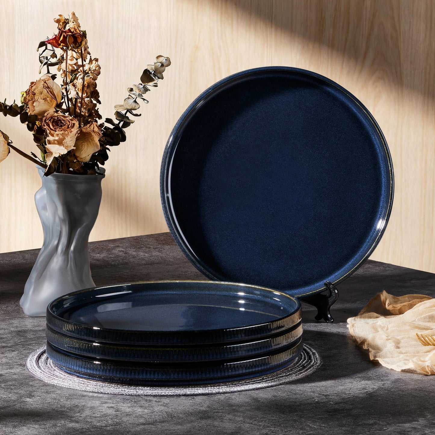 Vesteel 4 Pieces Dinner Plates Set, Premium Stoneware Ribbed Dishes, Chip & Scratch Resistant Ceramic Set for Home Restaurant, Microwave and Dishwasher Safe - Ocean Blue
